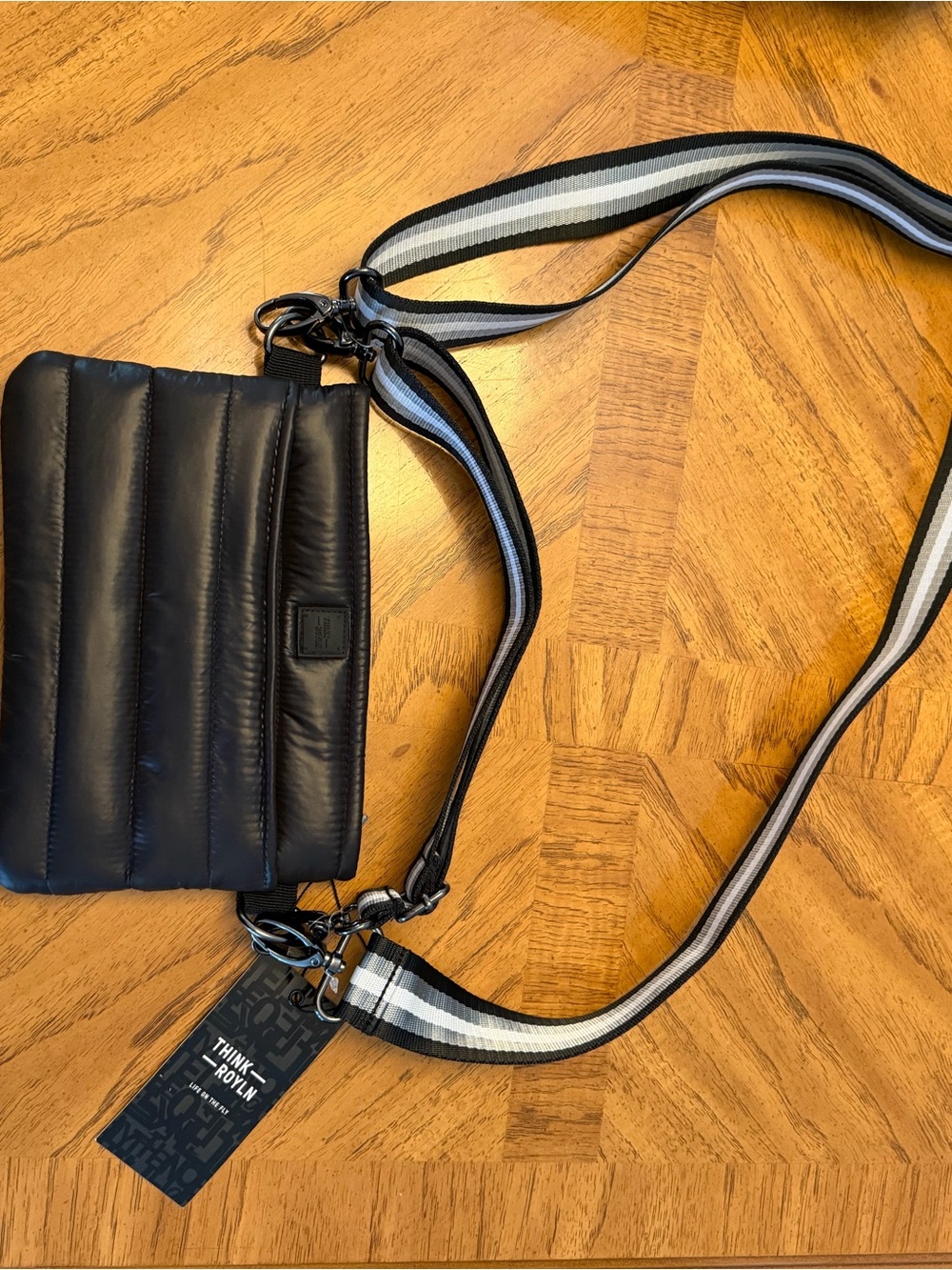 Think Royln Crossbody/Bum Bag – NWT - Picture 6 of 6